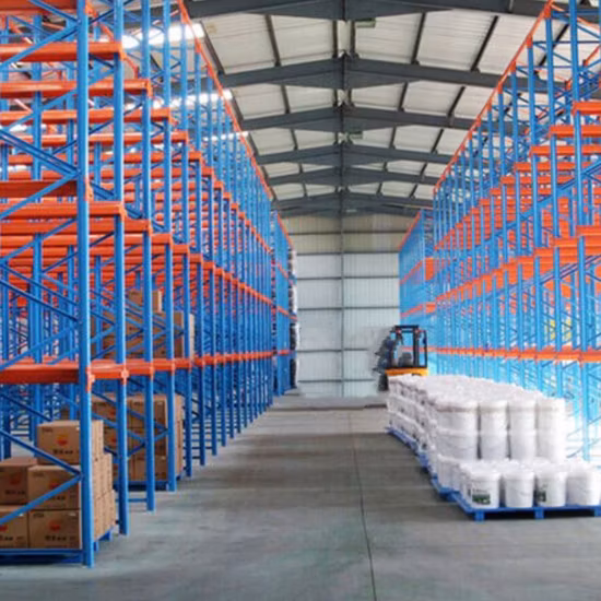 중국 공장 도매 금속 팔레트 건드리는 시스템 창고 드라이브인 랙